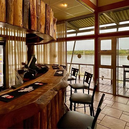 Protea Hotel By Marriott Zambezi River Lodge Katima Mulilo Exteriör bild